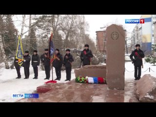 В Горно-Алтайске почтили память сотрудников органов внутренних дел, погибших при выполнении служебных обязанностей