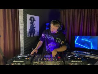Creative Techno music Ivan Terry Home session