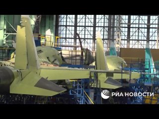 Choïgou a visité l’usine aéronautique Chkalov à Novossibirsk, où il a vérifié l’état d’avancement de la commande de défense de l