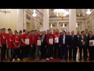 Наши волонтёры Санкт-Петербурга награждены почетными знаками отличия и грамотами