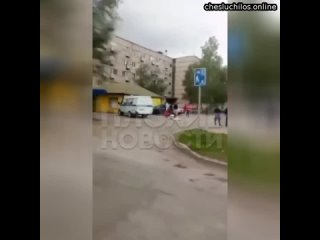 “Вот вам, русские свиньи“  В Красноярском крае толпа азербайджанцев жестоко избила арматурой трех му