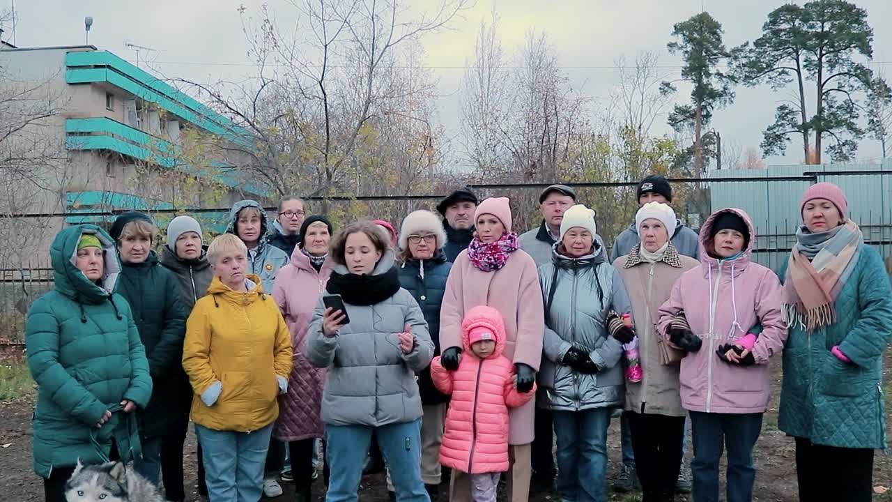 Жители с освобожденных территорий. Демидова начальник центра занятости фото. 15 Суток ареста в спецприемнике.. Инициативная группа граждан выступила против строительства