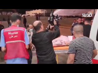 Urgente: Infierno en Gaza , hay muchos civiles muertos. “Los heridos llegan a un hospital, después de que aviones de ocupación a