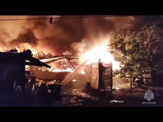 Огнеборцы МЧС России локализовали пожар в Ставропольском крае