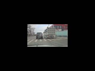 🚔 Самосвал «пнул» иномарку на «зебре» в Южно-Сахалинске

ДТП произошло на перекрёстке Железнодорожная — Деповская сегодня, 14 но