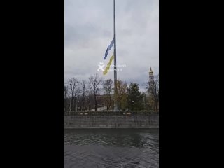 Конец близок: В Харькове, также пополам порвалась укропская тряпка