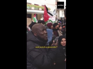 Флойд Майвезер из Лондона объясняет, почему он поддерживает палестинцев:

«Потому что я человек. Ты думаешь, я собираюсь сидеть