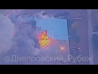 Сгорели несколько пикапов с РСЗО, орудие М-777