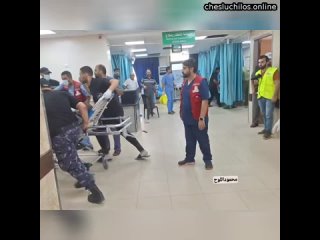 На видео обстановка в больницах Сектора Газа.  ️В то же время движение ХАМАС пытается оправдаться, я