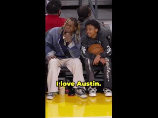 Lil Wayne со своим сыном на баскетбольном матче