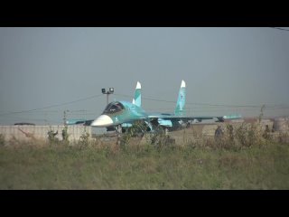 Кадры боевой работы экипажей самолетов Су-34 ВКС РФ