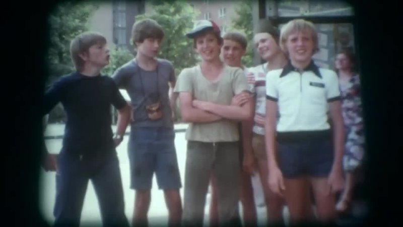 Typisch Weiber (1981) короткометражный комедия драма дети в
