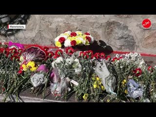 Молодежные активисты почтили память павших защитников Мелитополя