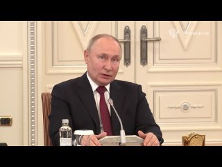 🇷🇺🇰🇿 Президент России В.В.Путин принял участие в российско-казахстанских переговорах в расширенном составе Астане (9 ноября 2023