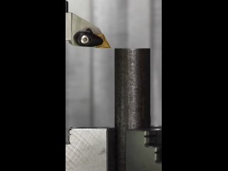 Сам токарь и такие вещи наблюдать крайне приятно) - Никита Фролов