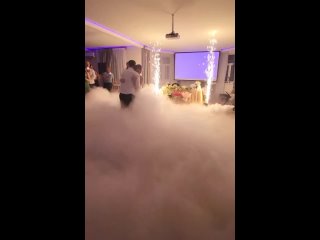 тяжелый дым и холодные фонтаны на свадьбу