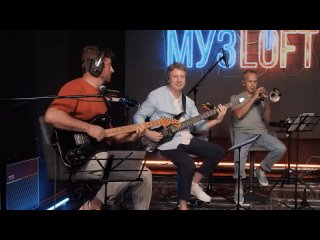 ⚡ Инстасамка выиграла суд у актера Стаса Ярушина на сумму два миллиона рублей.    Причиной скандала стало использование... (видео)