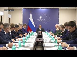 . Медведев: На военную службу по контракту с начала года принято более 452 тыс. человек