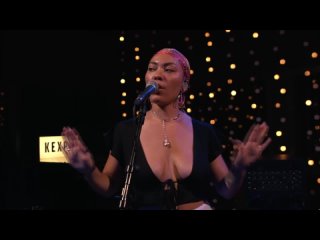 Madison Mcferrin - (Please Don’t) Leave Me Now