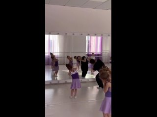 Группа “Малинки“ классический танец