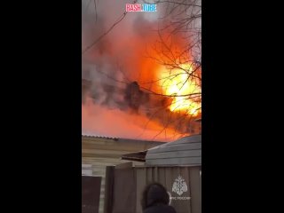 🇷🇺 Пожарные спасли загоревшийся дом начала XVIII века в Иркутске