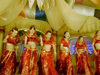 Morning Musume モーニング娘。 - ハッピーサマーウェディングHappy Summer Wedding. MV 2000 4K AI Upscaling