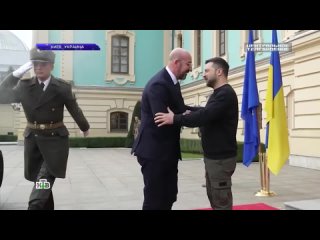 Зачем на Украину приезжал западный политический десант