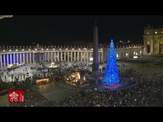 С площади Святого Петра в Ватикане. Официальная церемония открытия вертепа и зажжения елки 9 декабря 2023