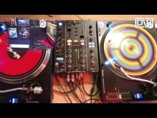 COLLABORATION OF INTERNATIONAL DEEJAYS BY SM_ VINYL ONLY