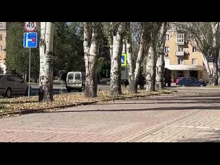 #СВО_Медиа #Военный_Осведомитель
Бронеавтомобиль ВПК-590951 «ВПК-Урал», исполняющий роль машины свадебного кортежа на одной из у