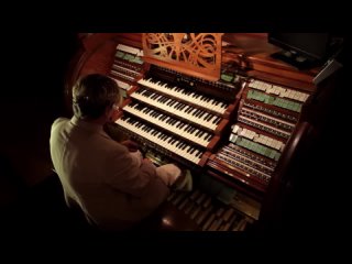 XAVER VARNUS PLAYS BACHS TOCCATA  FUGUE IN THE BERLINER