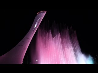 Поющие фонтаны в Олимпийском парке (Сочи)