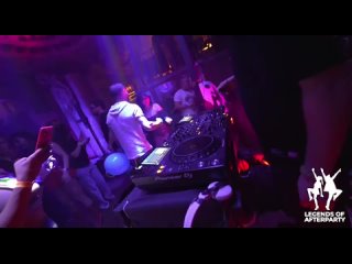 28 октября состоялась 4 серия вечеринок  ЛЕГЕНДЫ  AFTERPARTY Halloween в клубе  (JET SET). ЧАСТЬ 2