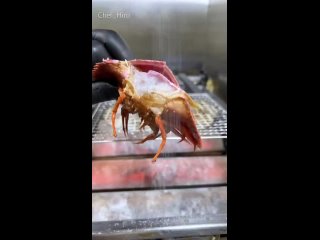 [Chef Hiro (シェフヒロ)] 🇯🇵 Fan Lobster Nigiri and Miso soup🦞 #shorts