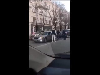Замдиректора транспортного управления Башкирии избил студента на дороге