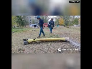 Фрагменты ракеты американской РСЗО HIMARS упали в Буденновском районе Донецка. По словам корреспонде