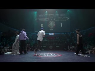 Issin  Yu-ki vs. Zoopreme  Lorenzo - Semifinal - World Breaking Classic World Final 2023