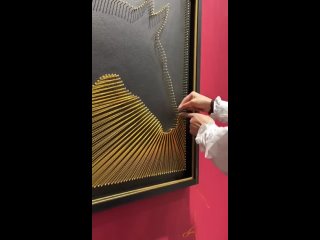 Девушка из Японии создает уникальные картины с помощью гвоздей и нитей