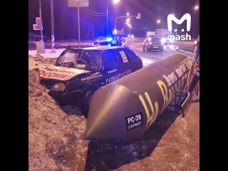 Водителя наказали за “Сармат“ на крыше автомобиля ВАЗ-2109 после ДТП в Твери