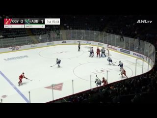 Илья Соловьев забивает первый гол в сезоне в АХЛ