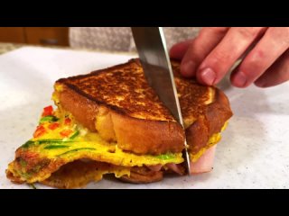 7 МИНУТ Сытный Завтрак на одной сковороде. Как приготовить вкусные горячие бутерброды на сковороде.