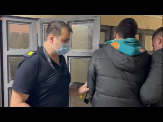 Задержан один участник этничесткой группы, нападавшей на людей в Петербурге