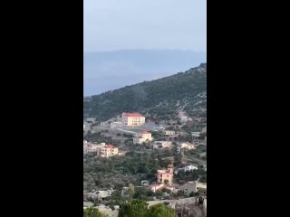 ЦАХАЛ наносит удары по одному из районов в Ливане