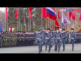 🇷🇺 Le défilé de la mémoire, d’importance historique, a eu lieu à Samara en Russie pour la 13e fois - un événement patriotique à