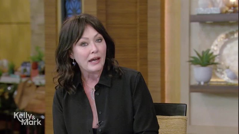 shannen doherty about her podcast let s be clear live with kelly