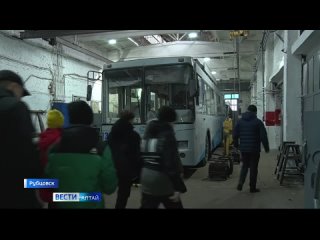 В Рубцовске придумали, как решить проблему нехватки водителей троллейбусов.