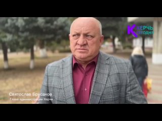 Более 300 дворников делают Керчь чище каждый день