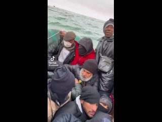 Just look at these filthy raping rats
Another dinghy full of future rocket scientists, poets and NHS workers en route to the UK.