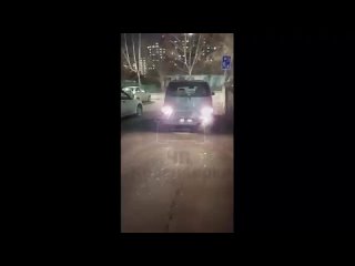В Красноярске 21-летний парень не поделил дорогу с другим водителем и открыл стрельбу по его машине