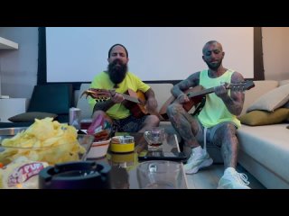 Amir Tataloo & Amir Dva - Man Aroomam I Live Version ( امیر تتلو و امیر دیوا - من آرومم )